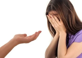 Cómo ayudar a una persona con depresión - Psicólogos a tu alcance en Madrid Capital - Mentes Abiertas Psicología Cómo ayudar a una persona con depresión - Psicólogos a tu alcance en Madrid Capital - Mentes Abiertas Psicología