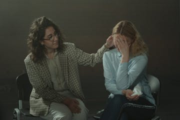 Steps to Express Feelings and Connect with Someone