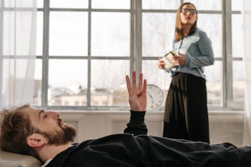 Beneficios del yoga: guÍa básica para principiantes