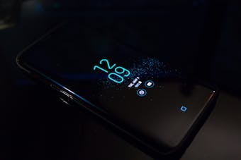 Dormir bien en tiempos de pantalla
